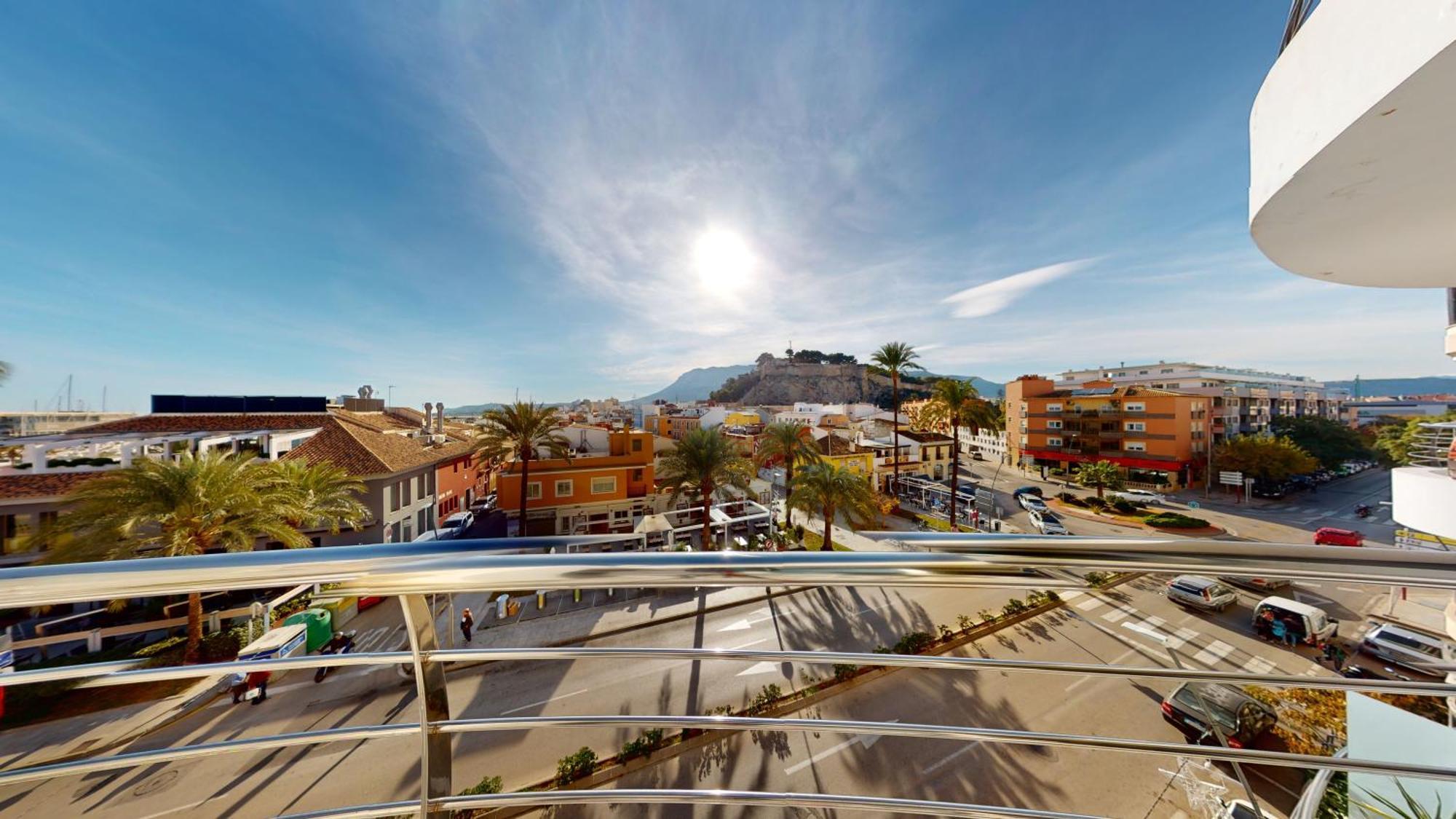 Castle And Port Views With Ac Apartment Dénia